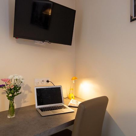 Cit'Hotel Le Commerce ซูชง ภายนอก รูปภาพ