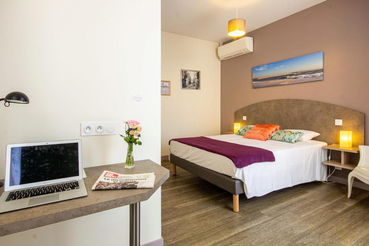 Cit'Hotel Le Commerce ซูชง ภายนอก รูปภาพ
